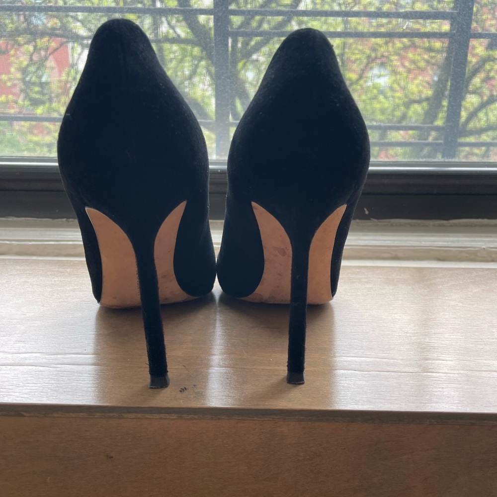 Manolo Blahnik BB 105 - Picture 3 of 6